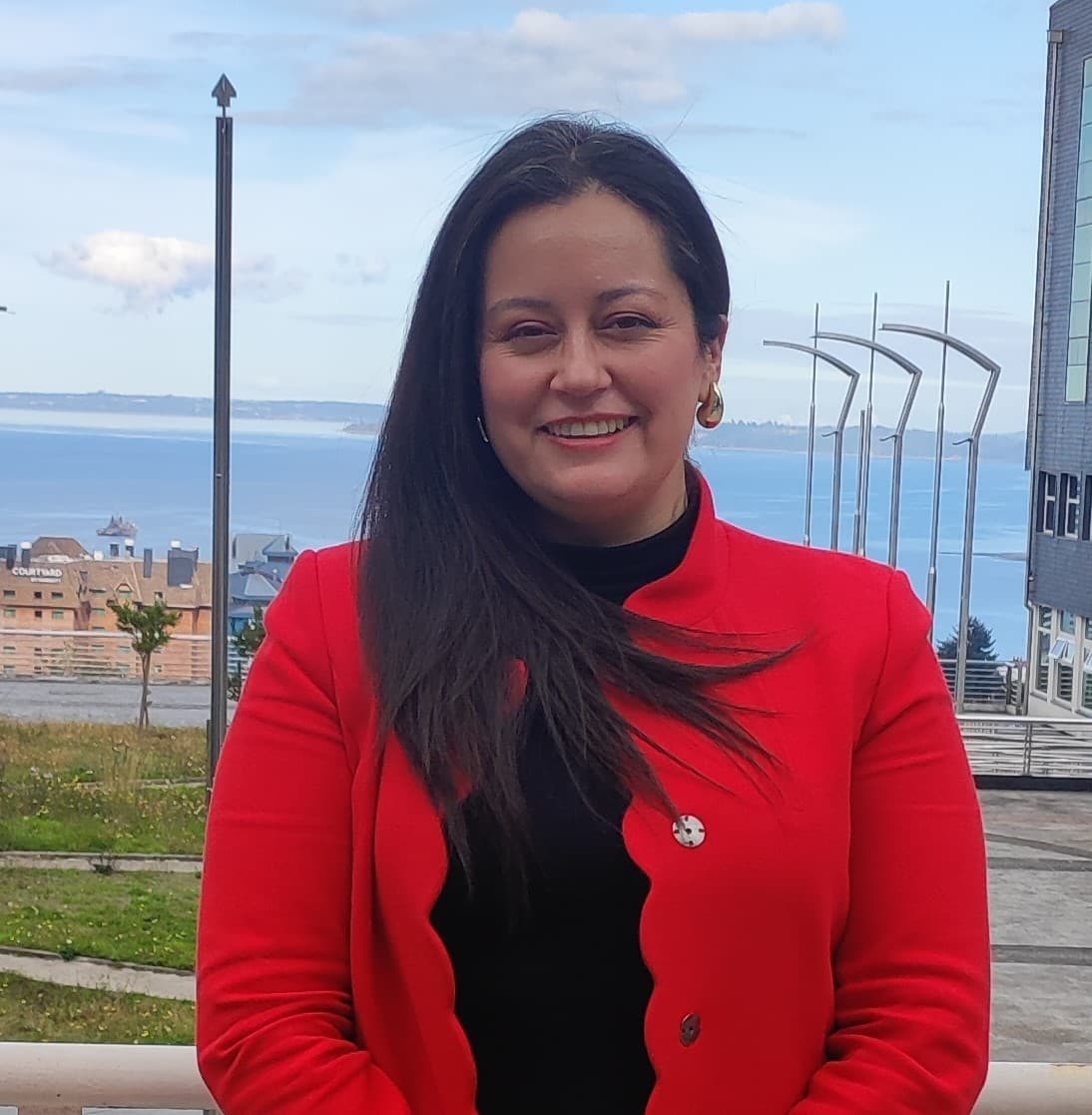 MARCELA ANDREA MENA QUICHEL