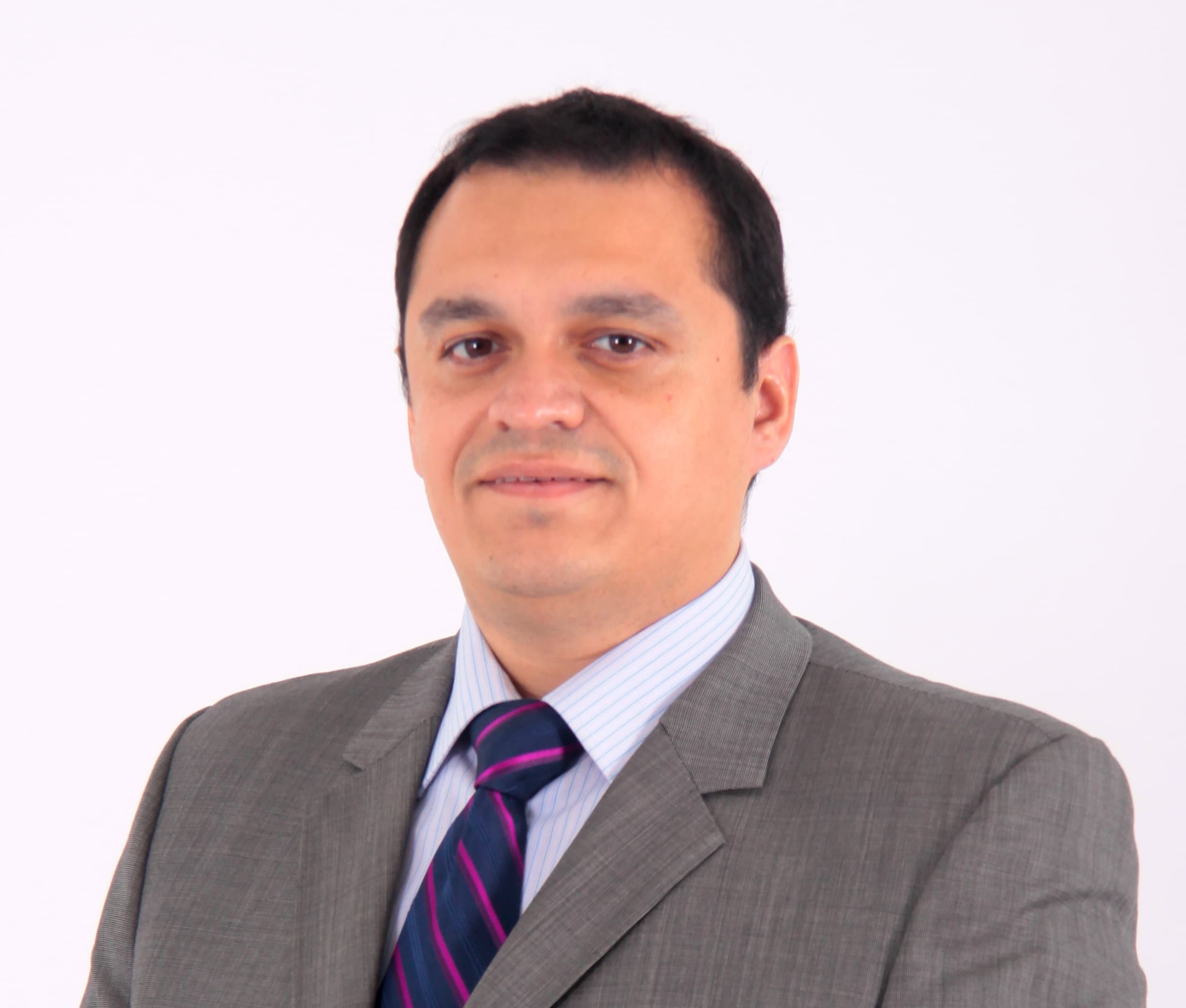 Ronnie Alvear Morales