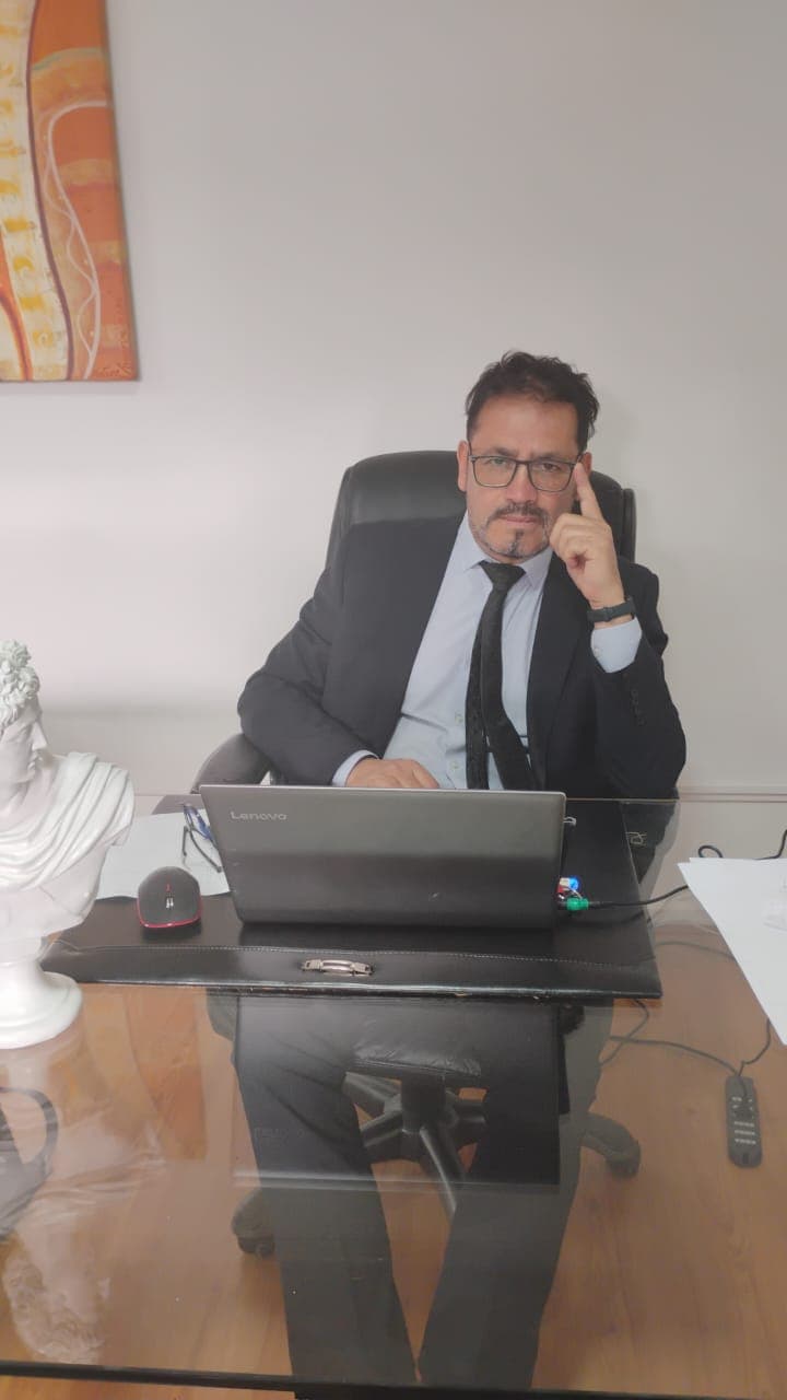 YURY OMAR CUBILLOS CATALÁN