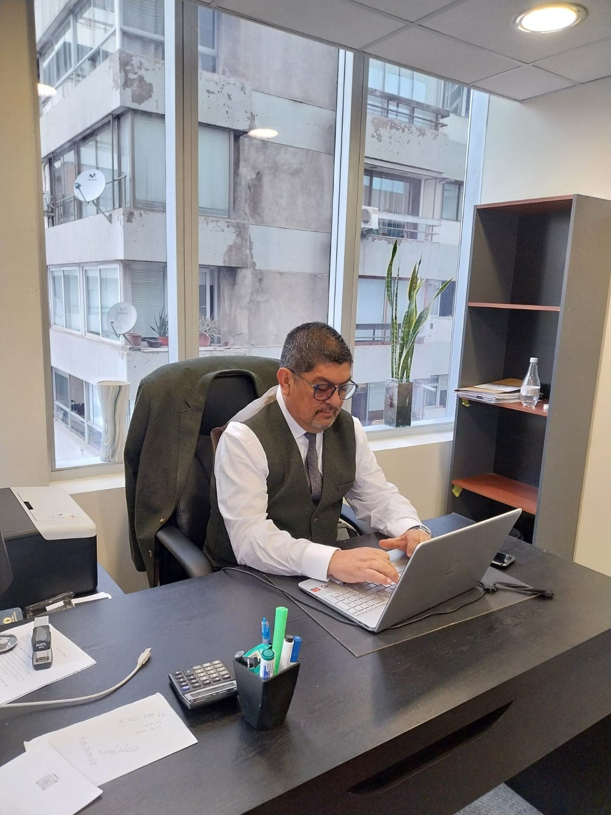MIGUEL HERNÁN ENCINA CARO