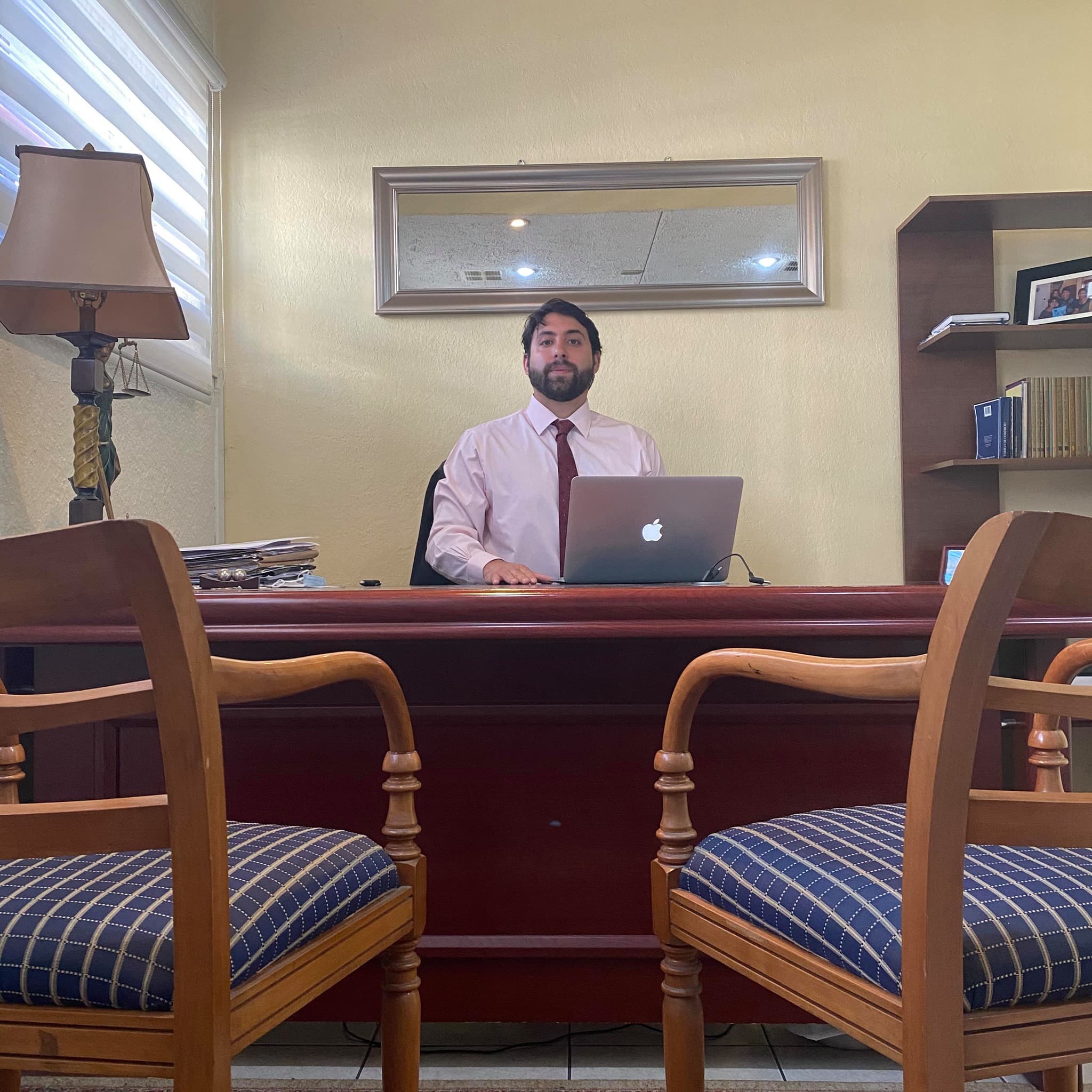 LUIS ALBERTO BASTÍAS OLGUÍN