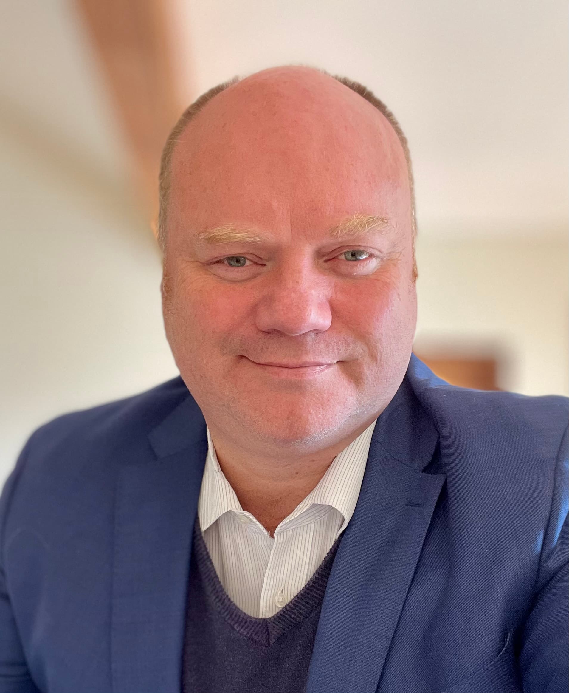 JOHN DOUGLAS REID ECHENIQUE