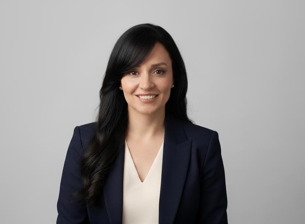 KARINA VALESKA SALINAS IRARRÁZAVAL