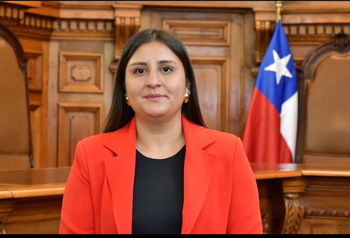 KARLA ESTEFANI HERRERA LETELIER