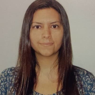 KAMILA IVENA SANTELICES SKORIN